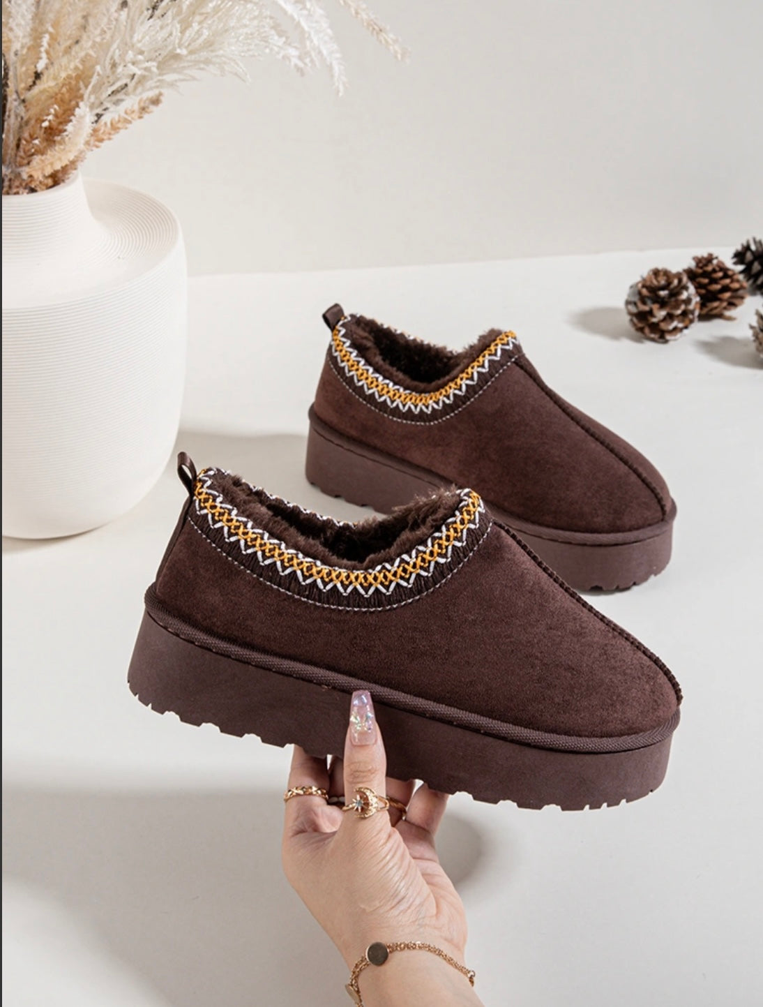 Chaussons d’extérieur Femme – Doux & tendance